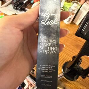 Urban Decay Setting Spray